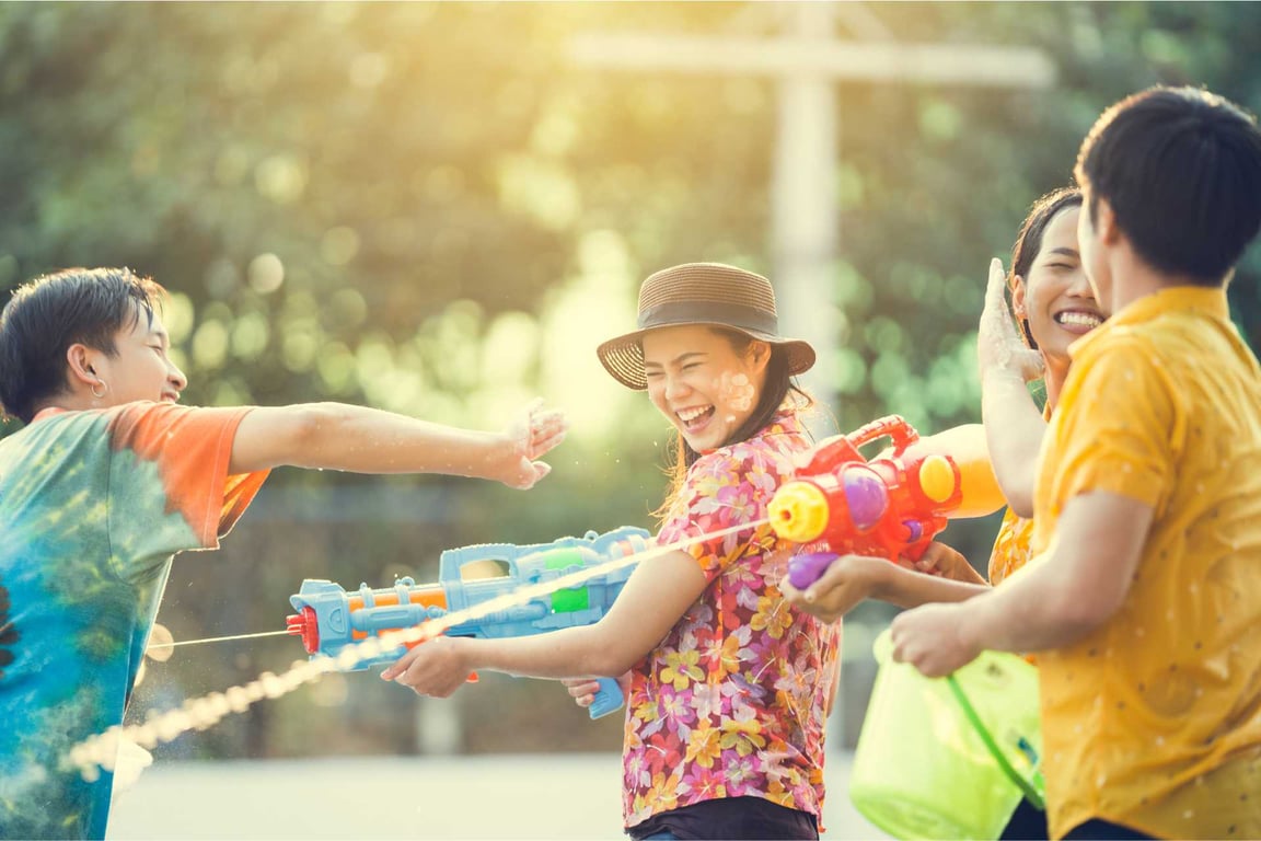 ร่วมเฉลิมฉลองเทศกาลปีใหม่ไทย กับกิจกรรมสงกรานต์ สแปลช ที่โรงแรม อลอฟท์ กรุงเทพ สุขุมวิท 11