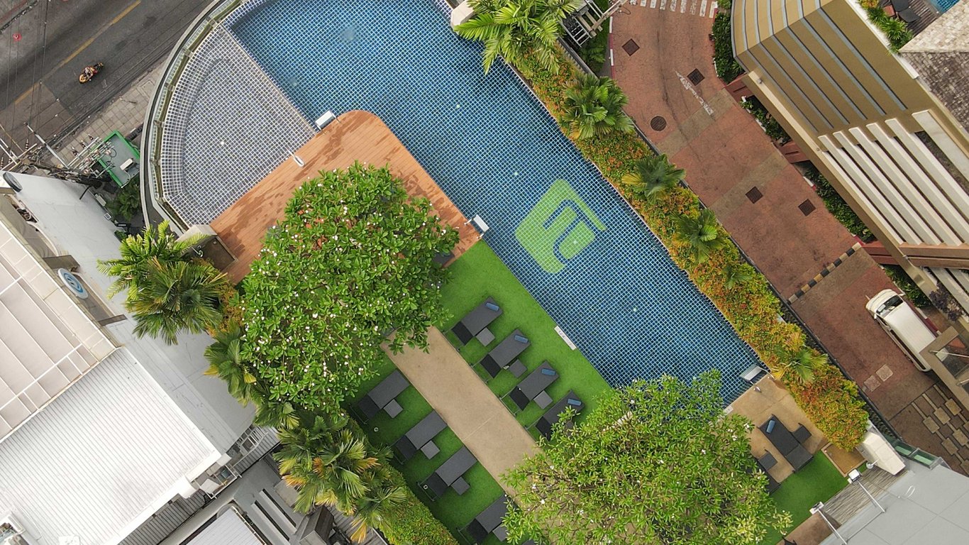 Elevate Your Stay Above Bangkok with Renovated Rooms, Skyline Views, Daily Breakfast, and Free-Flow Drinks at W XYZ Bar